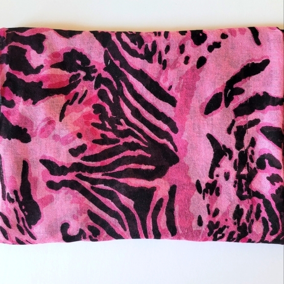 LANE BRYANT pink and black animal print scarf - Picture 3 of 5
